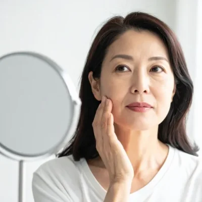 40代からの肌の凹凸、諦めていませんか？なめらかでハリのある美肌を取り戻す秘訣